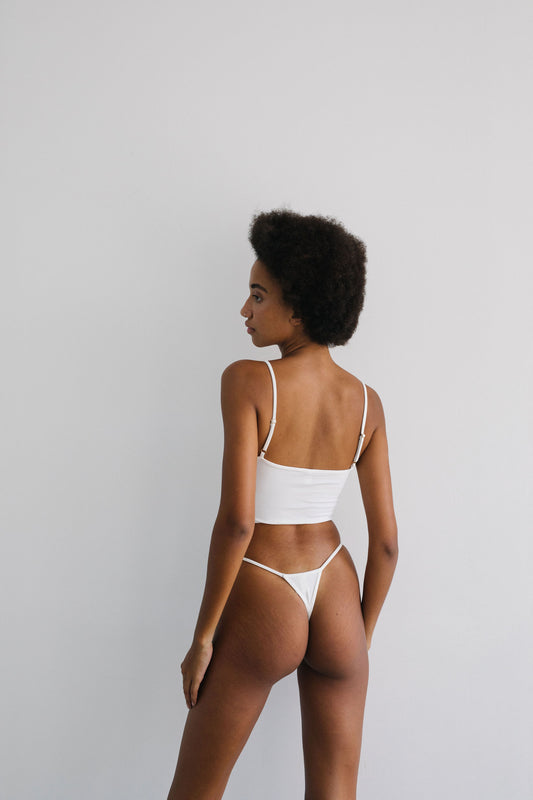 LONG LINE BRA TOP | White - NOLLA