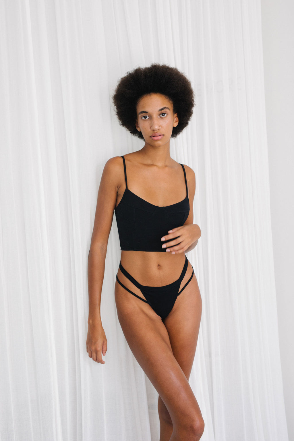 STRAPPY BRIEF | Black - NOLLA